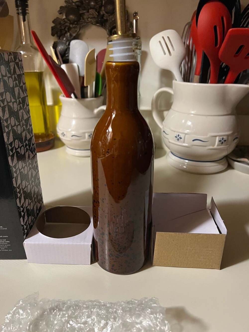 Ceramic Oil Cruet with Brass Pourer (Brown Spatula Pattern)